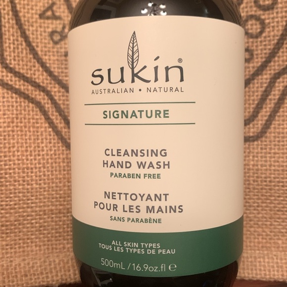 Sukin Australian Signature Cleansing Hand Wash - Picture 2 of 5